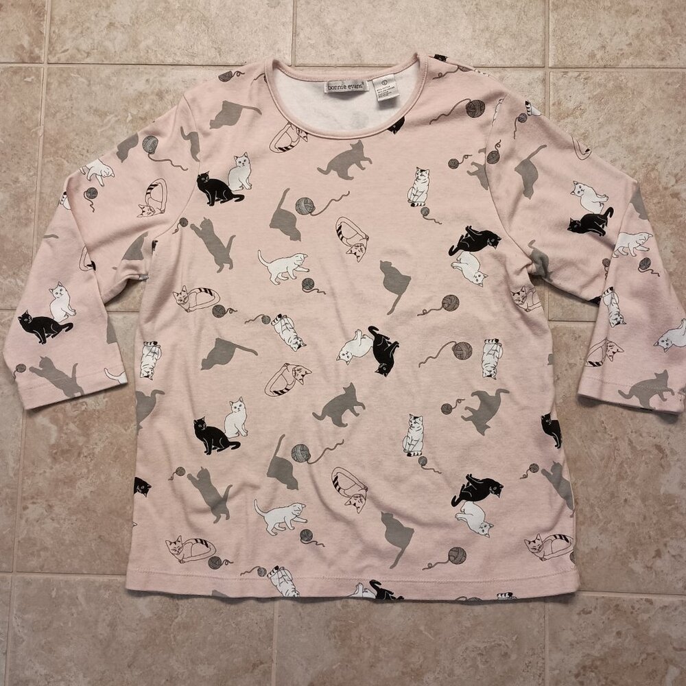 Bonnie Evans 3/4 Sleeve Top Shirt Cats Kittens Crew neck